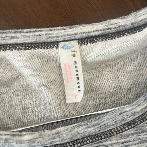 Free People Movement Gray Activewear Long Sleeve Sweater - Picture 9 of 10